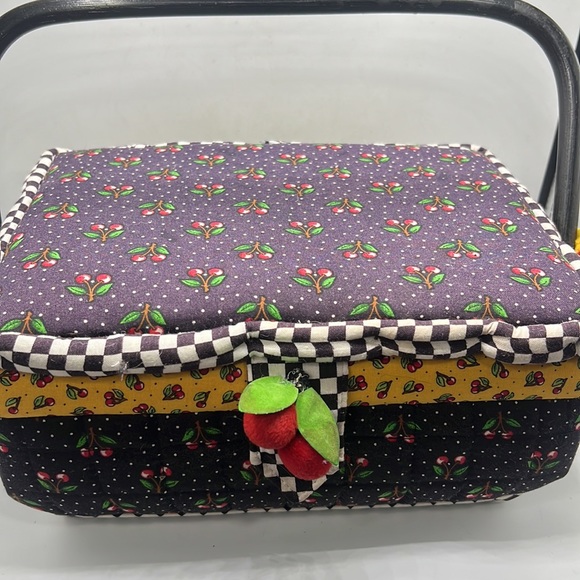 VTG Wood Sewing box - Picture 2 of 6